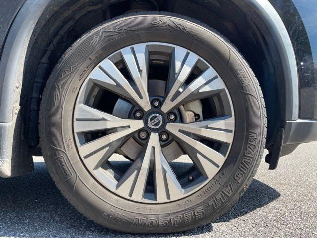 2021 Nissan Rogue SV FWD
