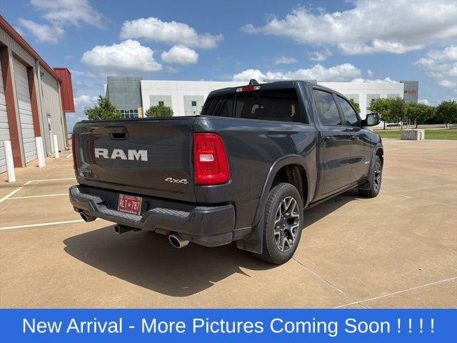 2026 Ram 1500 Laramie Crew Cab 4x4 5'7" Box