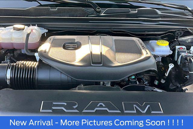 2026 Ram 1500 Laramie Crew Cab 4x4 5'7" Box