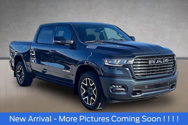 2026 Ram 1500 Laramie Crew Cab 4x4 5'7" Box