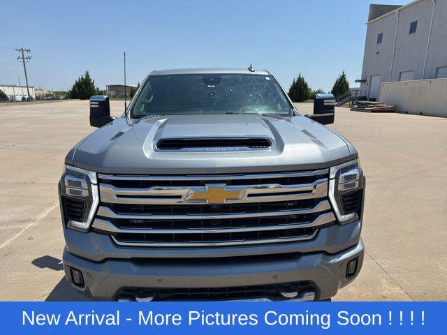 2024 Chevrolet Silverado 2500HD 4WD Crew Cab Standard Bed High Country