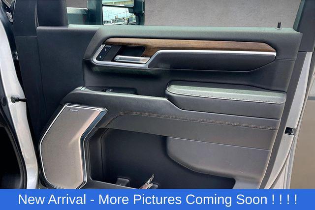 2024 Chevrolet Silverado 2500HD 4WD Crew Cab Standard Bed High Country