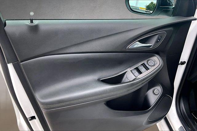 2022 Buick Encore GX FWD Select