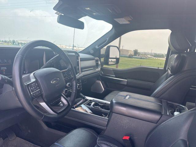2025 Ford F-250 Platinum