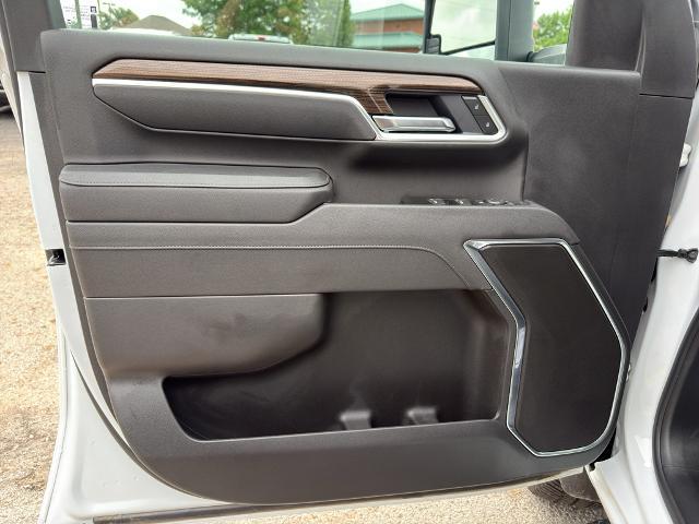 2025 Chevrolet Silverado 2500HD 4WD Crew Cab Long Bed LT