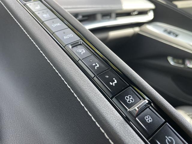 2021 Chevrolet Corvette Stingray RWD Convertible 2LT