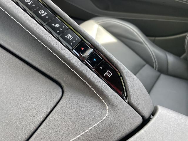 2021 Chevrolet Corvette Stingray RWD Convertible 2LT