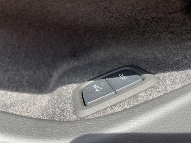 2021 Chevrolet Corvette Stingray RWD Convertible 2LT