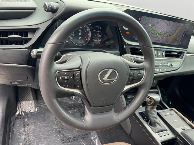 2022 Lexus ES 350 Base