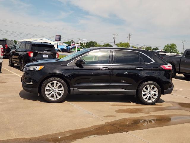 2021 Ford Edge Titanium
