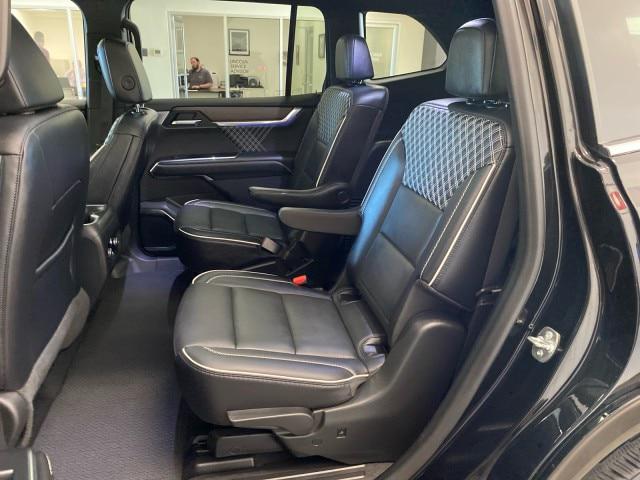 2024 GMC Acadia AWD Denali