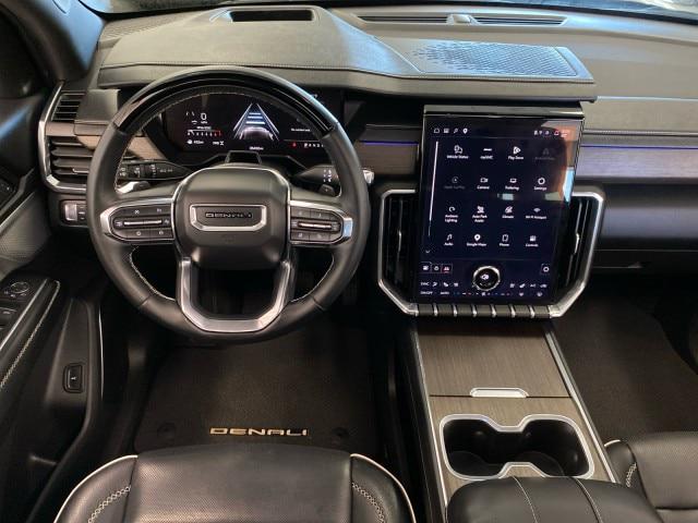 2024 GMC Acadia AWD Denali