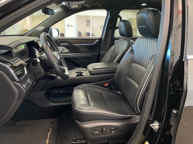 2024 GMC Acadia AWD Denali