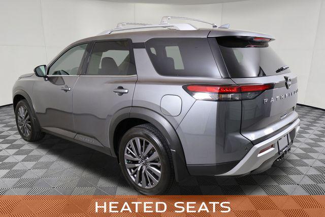 2024 Nissan Pathfinder SL FWD