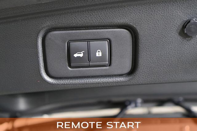 2024 Nissan Pathfinder SL FWD