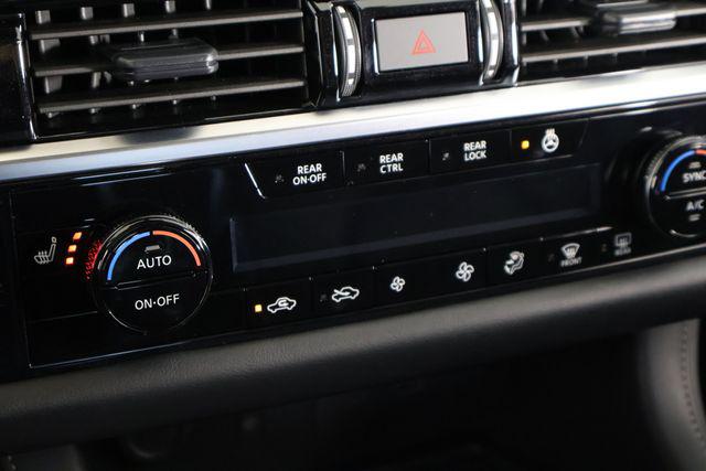 2024 Nissan Pathfinder SL FWD