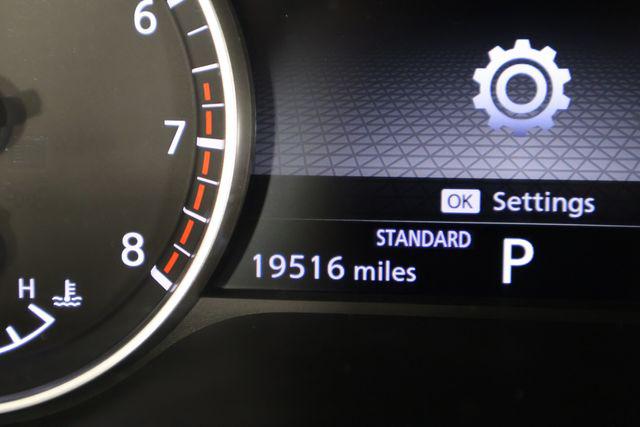 2024 Nissan Pathfinder SL FWD