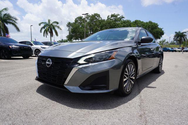 2025 Nissan Altima SV FWD