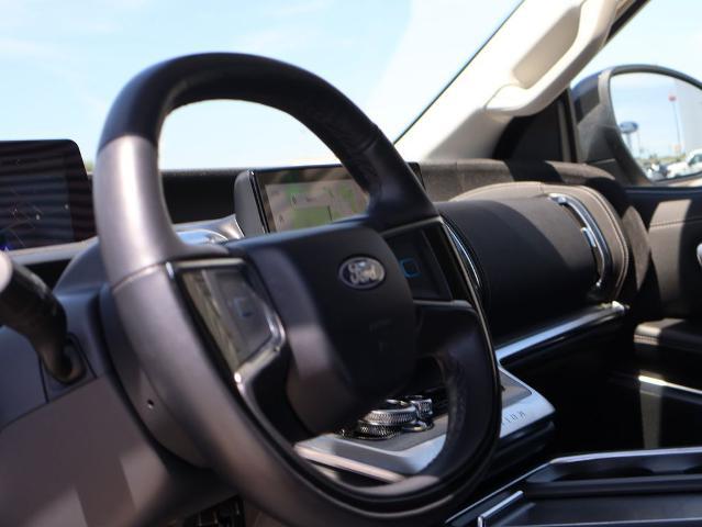 2025 Ford Expedition Platinum MAX