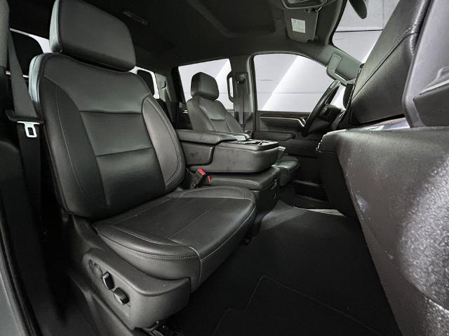 2025 GMC Sierra 1500 4WD Crew Cab Short Box SLT