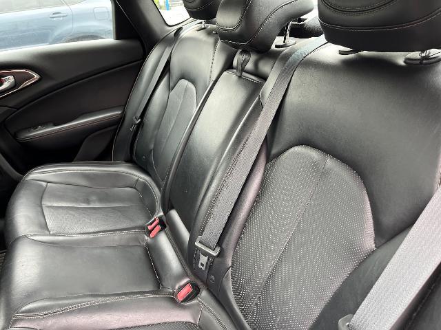 2015 Chrysler 200 C