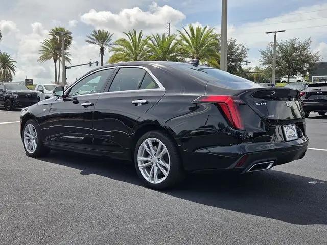 2023 Cadillac CT4 Luxury