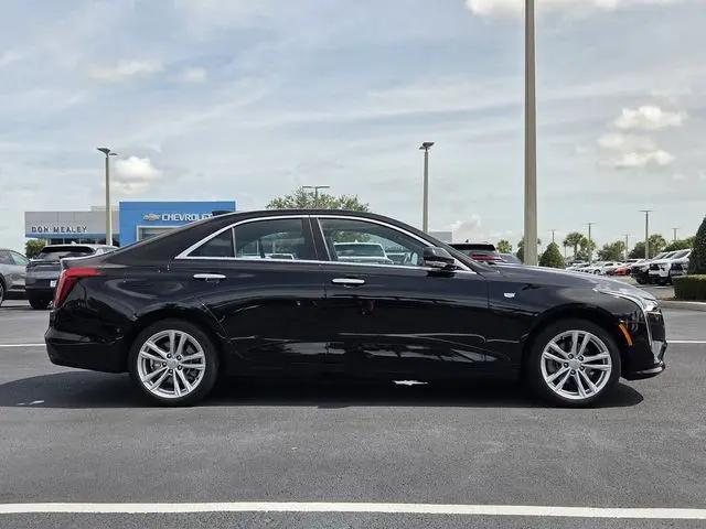 2023 Cadillac CT4 Luxury