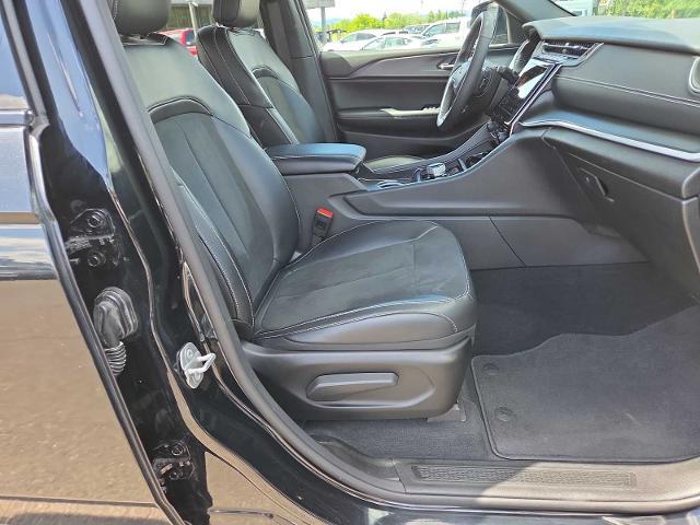 2025 Jeep Grand Cherokee Altitude X 4x4