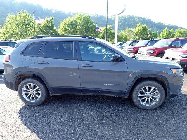 2022 Jeep Cherokee Latitude Lux 4x4