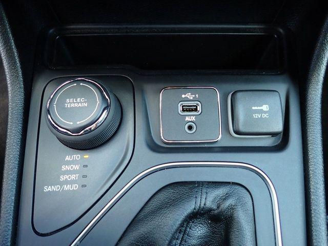 2022 Jeep Cherokee Latitude Lux 4x4