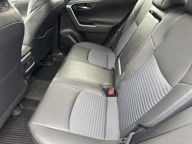 2022 Toyota RAV4 Hybrid XSE