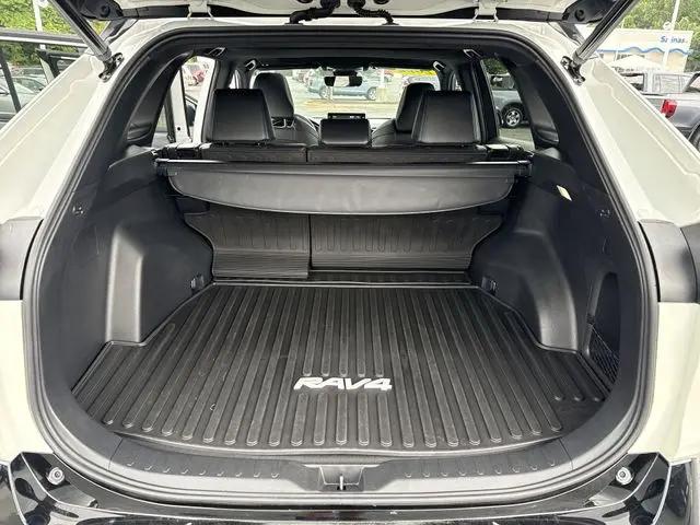 2022 Toyota RAV4 Hybrid XSE