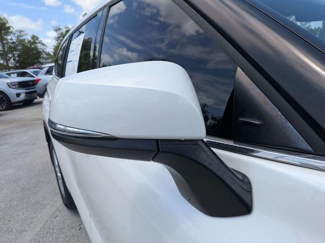 2021 Toyota Highlander L
