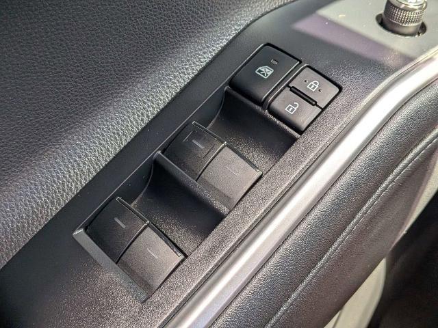 2021 Toyota Highlander L