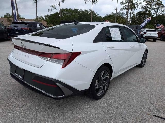 2025 Hyundai Elantra SEL Sport