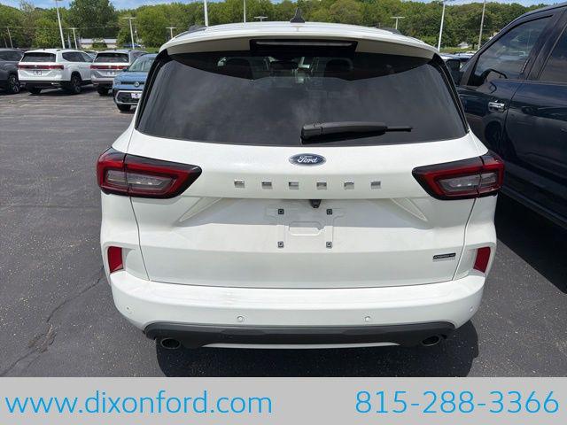 2023 Ford Escape ST-Line Elite