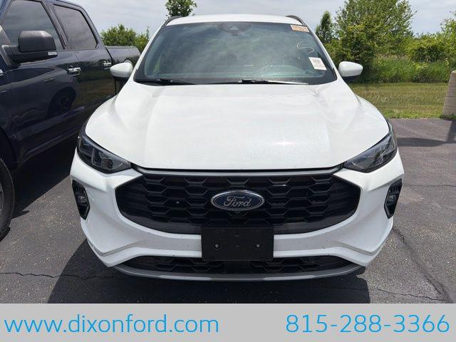 2023 Ford Escape ST-Line Elite
