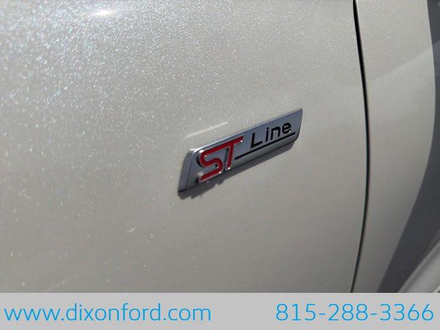 2023 Ford Escape ST-Line Elite