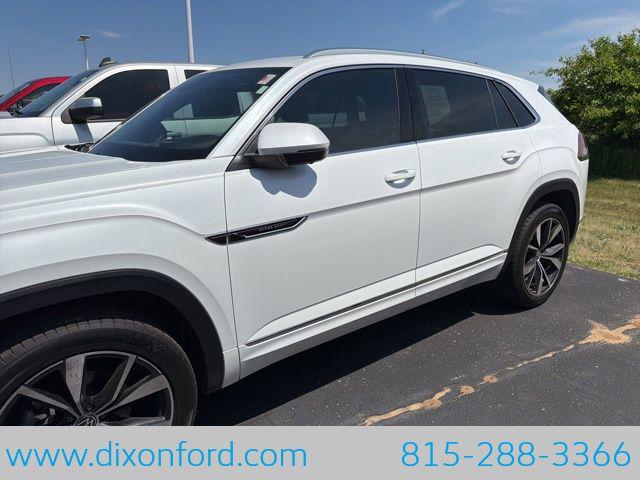 2024 Volkswagen Atlas Cross Sport 2.0T SEL Premium R-Line
