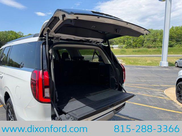 2025 Ford Expedition Platinum MAX