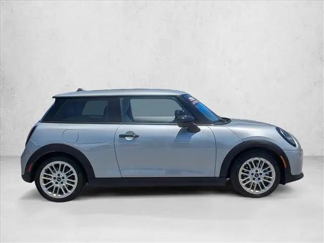 2025 MINI Hardtop Cooper