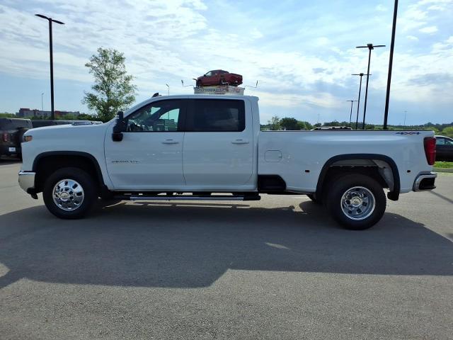 2025 Chevrolet Silverado 3500HD 4WD Crew Cab Long Bed LT