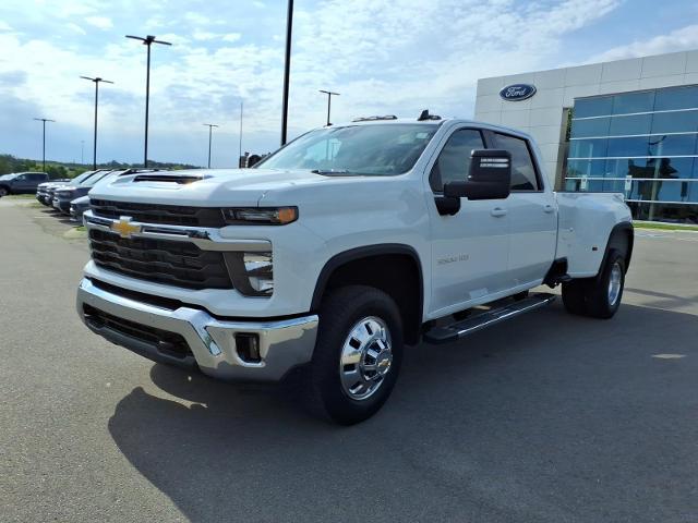 2025 Chevrolet Silverado 3500HD 4WD Crew Cab Long Bed LT
