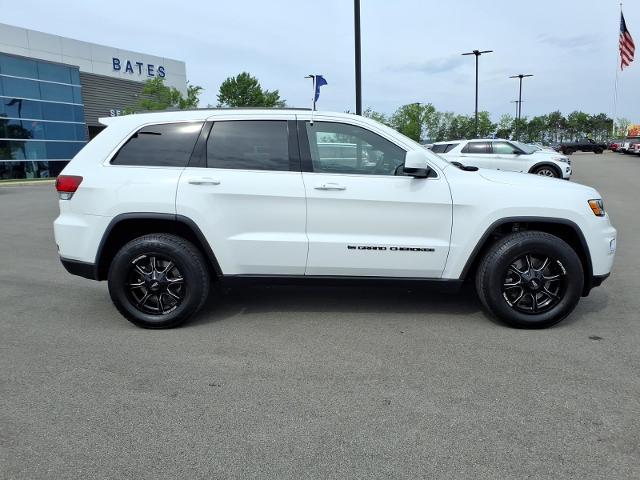 2022 Jeep Grand Cherokee Laredo E 4x2
