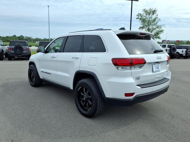 2022 Jeep Grand Cherokee Laredo E 4x2