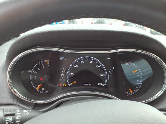 2022 Jeep Grand Cherokee Laredo E 4x2