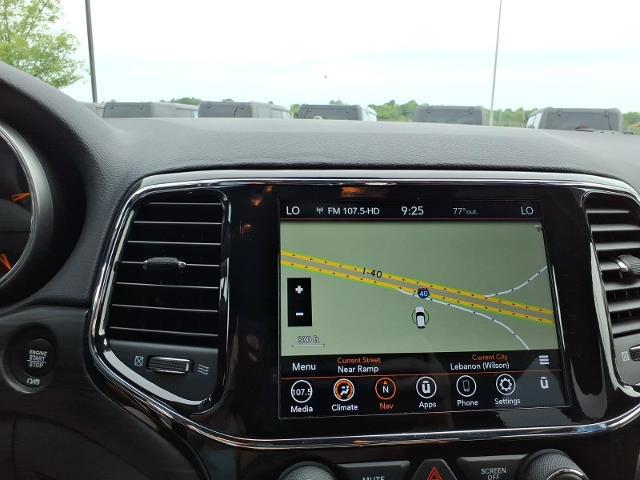 2022 Jeep Grand Cherokee Laredo E 4x2