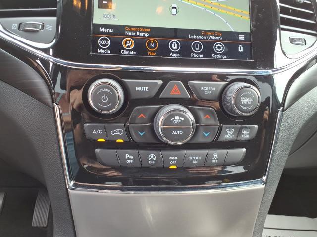 2022 Jeep Grand Cherokee Laredo E 4x2