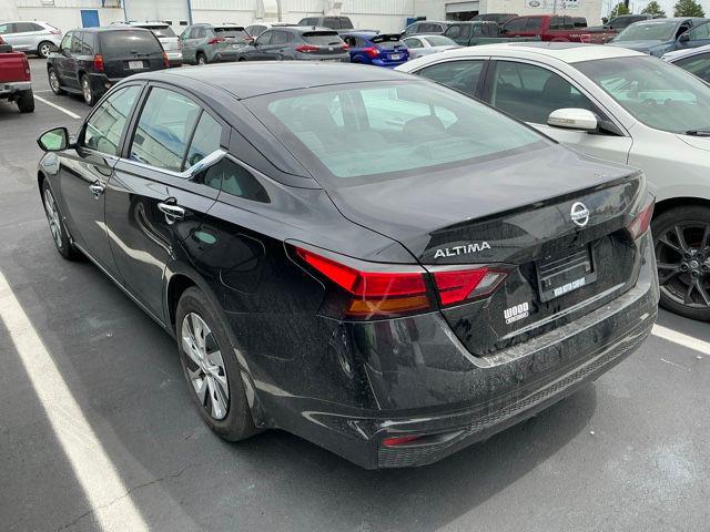 2022 Nissan Altima S FWD