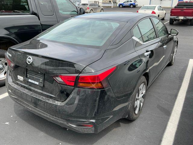 2022 Nissan Altima S FWD